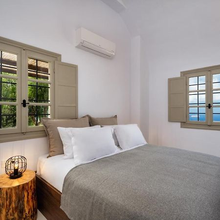 Azanti Suites - Adults Only Megalochori  Bagian luar foto