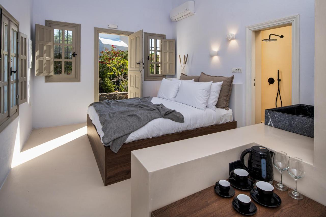 Azanti Suites - Adults Only Megalochori  Bagian luar foto